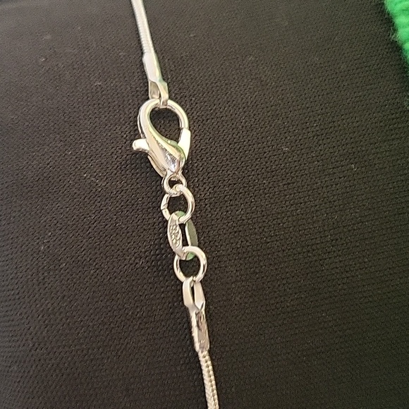 Set of 21 Fashion Pendants w/18" 925 Plated Chain - NWOT - Picture 7 of 7